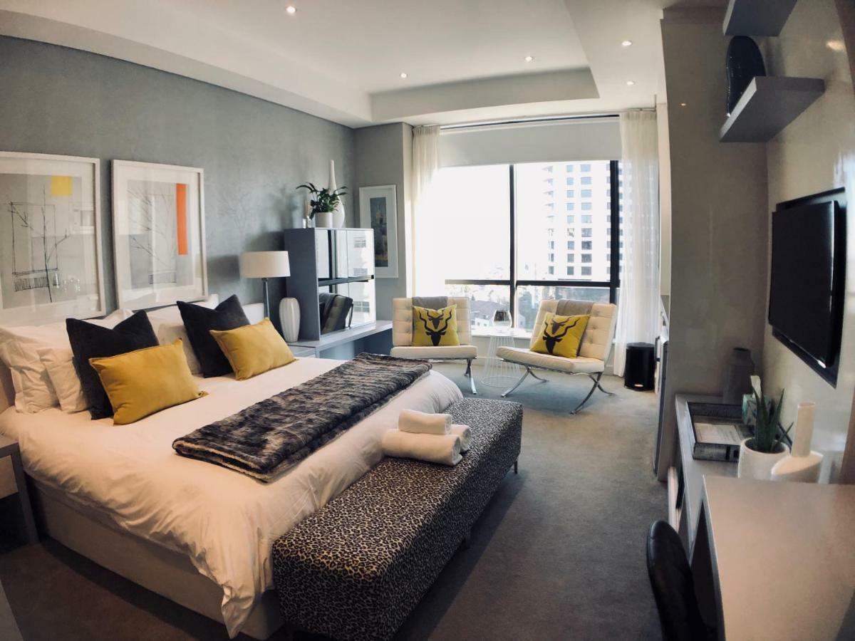 Sandton Skye Suites Йоханнесбург Экстерьер фото