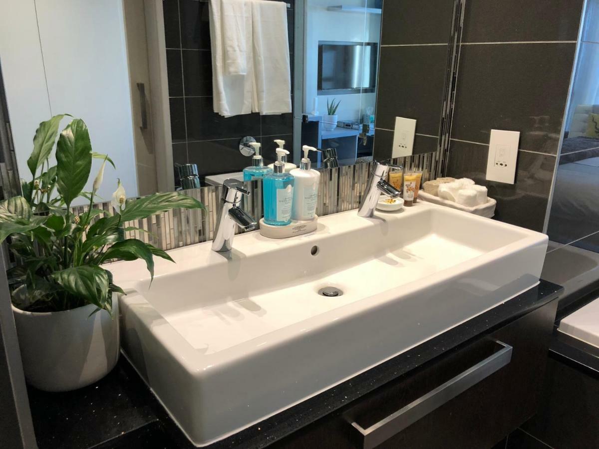 Sandton Skye Suites Йоханнесбург Экстерьер фото